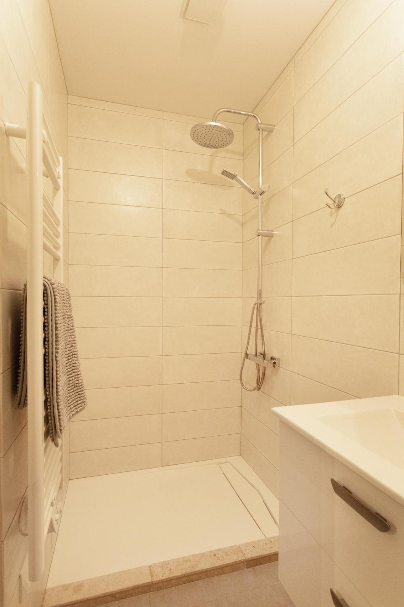 Logement Equipe Saint-Paul-de-Varax Exterior foto